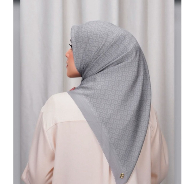 preloved /pl buttonscarves