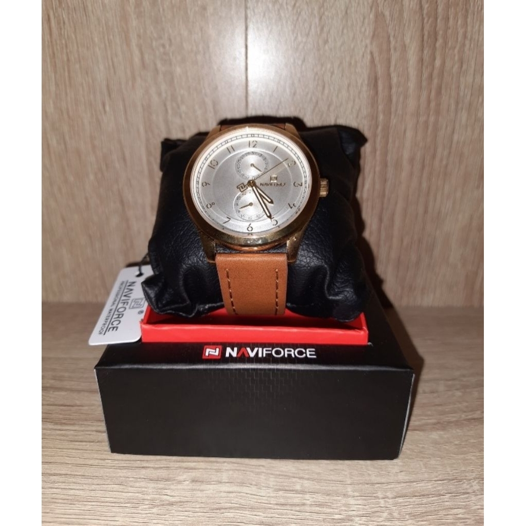 Jam Tangan NAVIFORCE