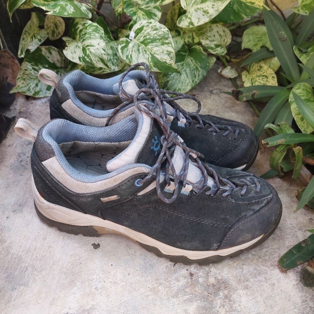 sepatu hiking second kailas size 37(23,5cm)