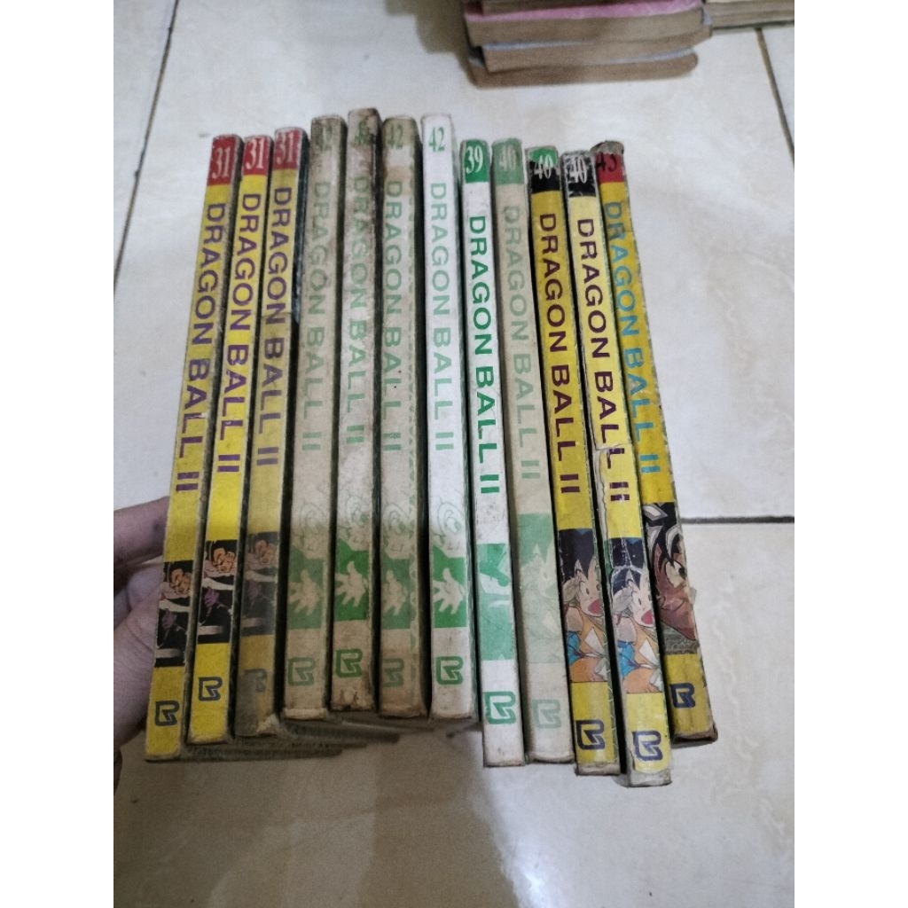Komik Rajawali Grafiti - Dragon Ball II Vol. 31 39 40 42 43 (Harga Satuan)