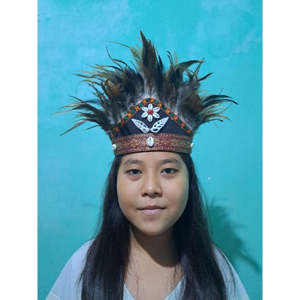 Mahkota dayak Hiasan Kepala