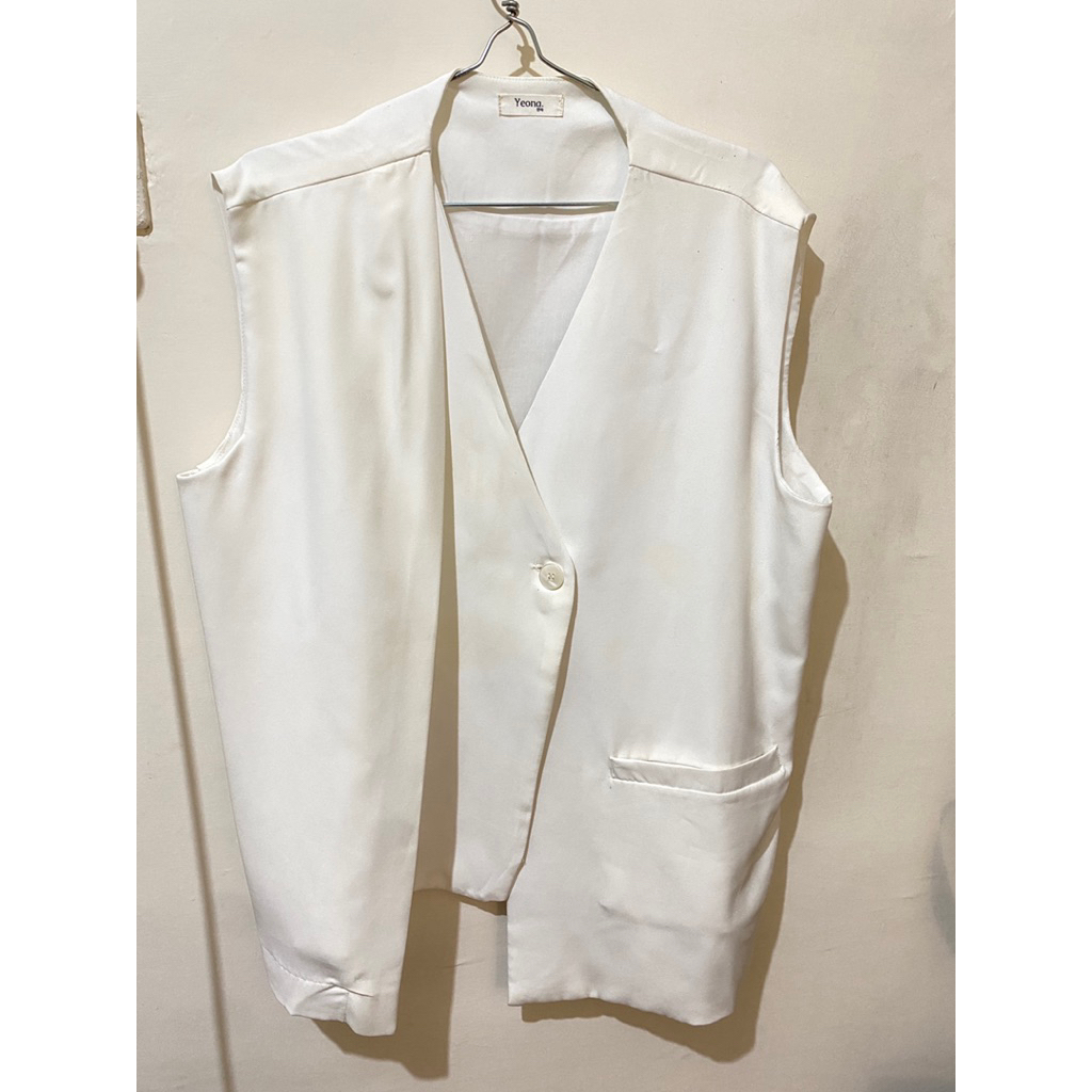 Preloved Yeona Ganni Vest