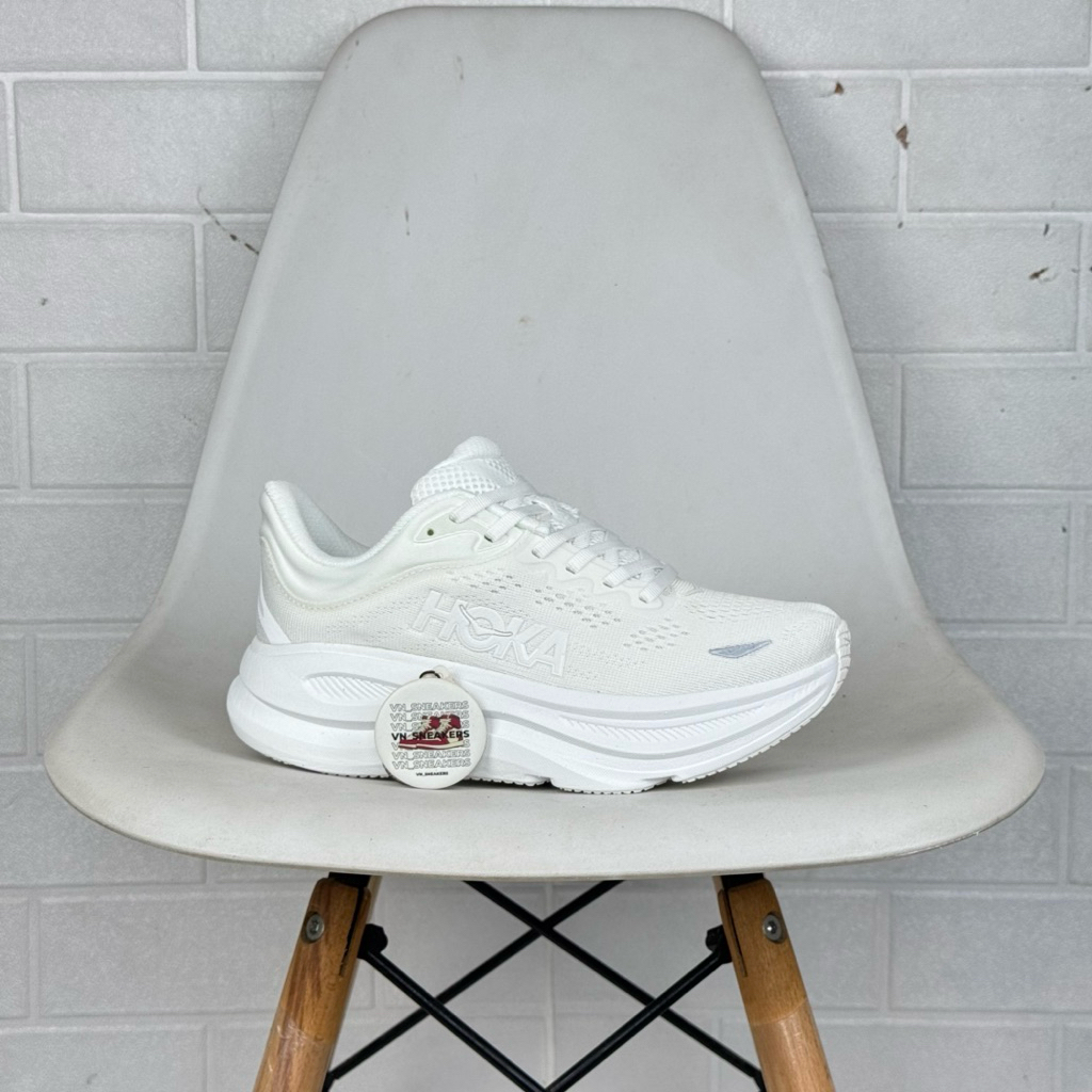 Sepatu Hoka One One Bondi 9 'White'