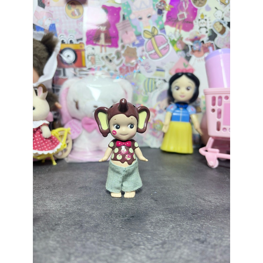 Sonny Angel Valentine’s Day 2020 - Chocolate Elephant