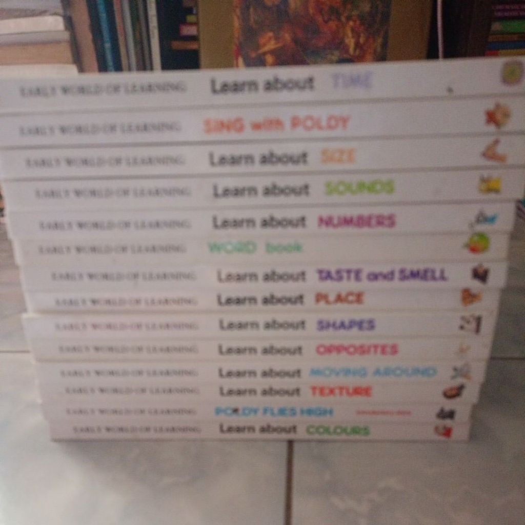 Buku bekas original Paket 14 Membuka Dunia Taman Belajar POLDI