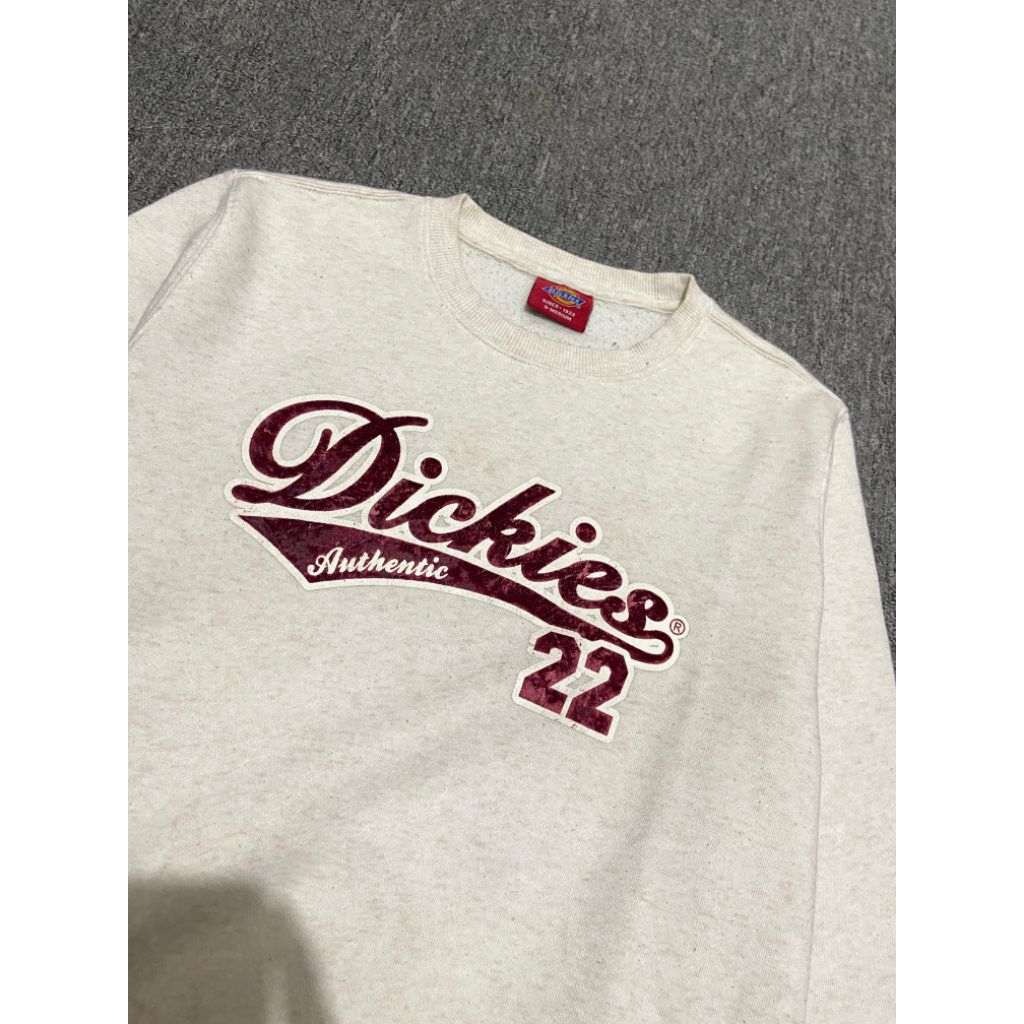 CREWNECK DICKIES 22 VELVET SECOND/SWETER BEKAS/SWETER LELONG