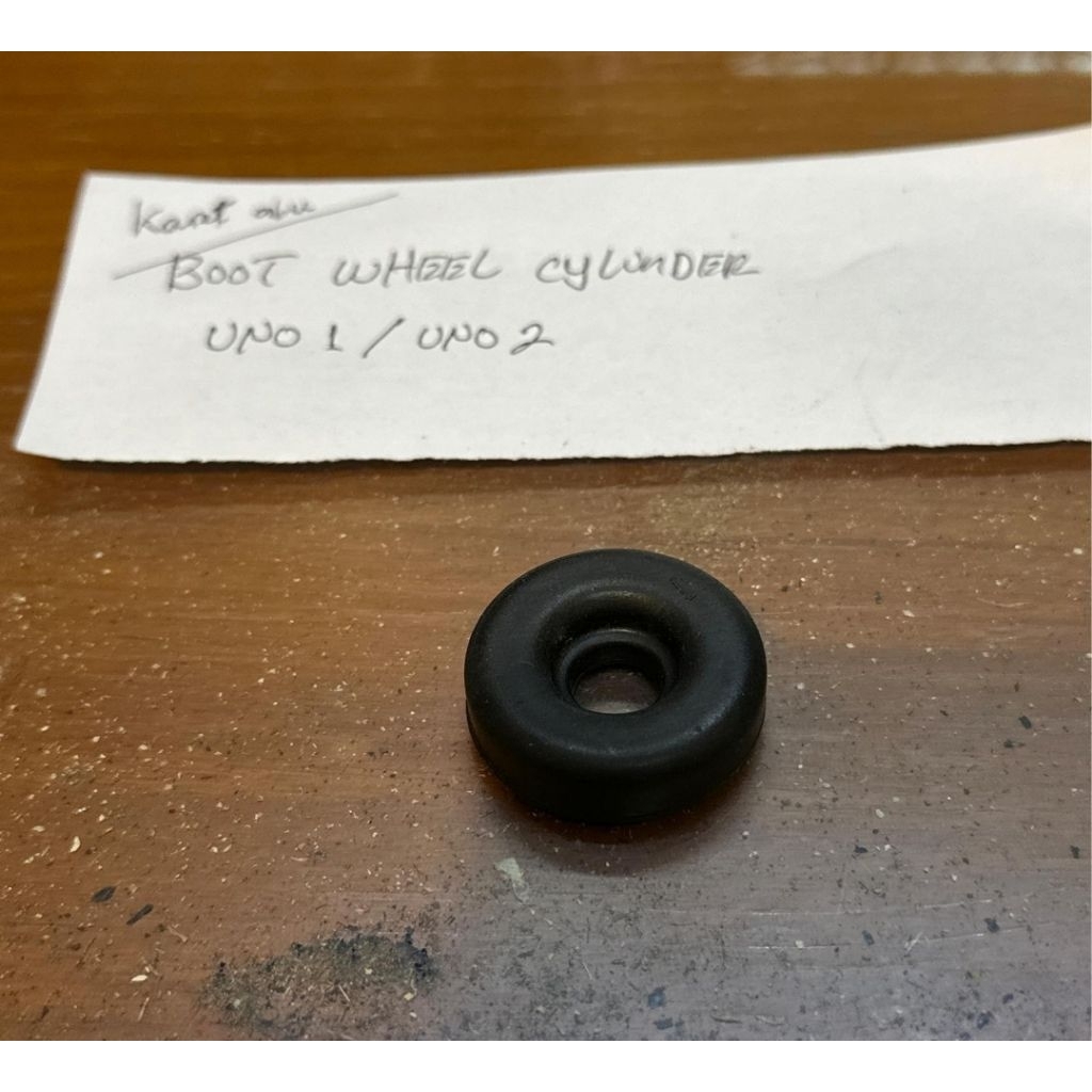 Fiat Origunal Karet abu/ boot wheel cylinder Fiat Uno 1 dan Uno 2