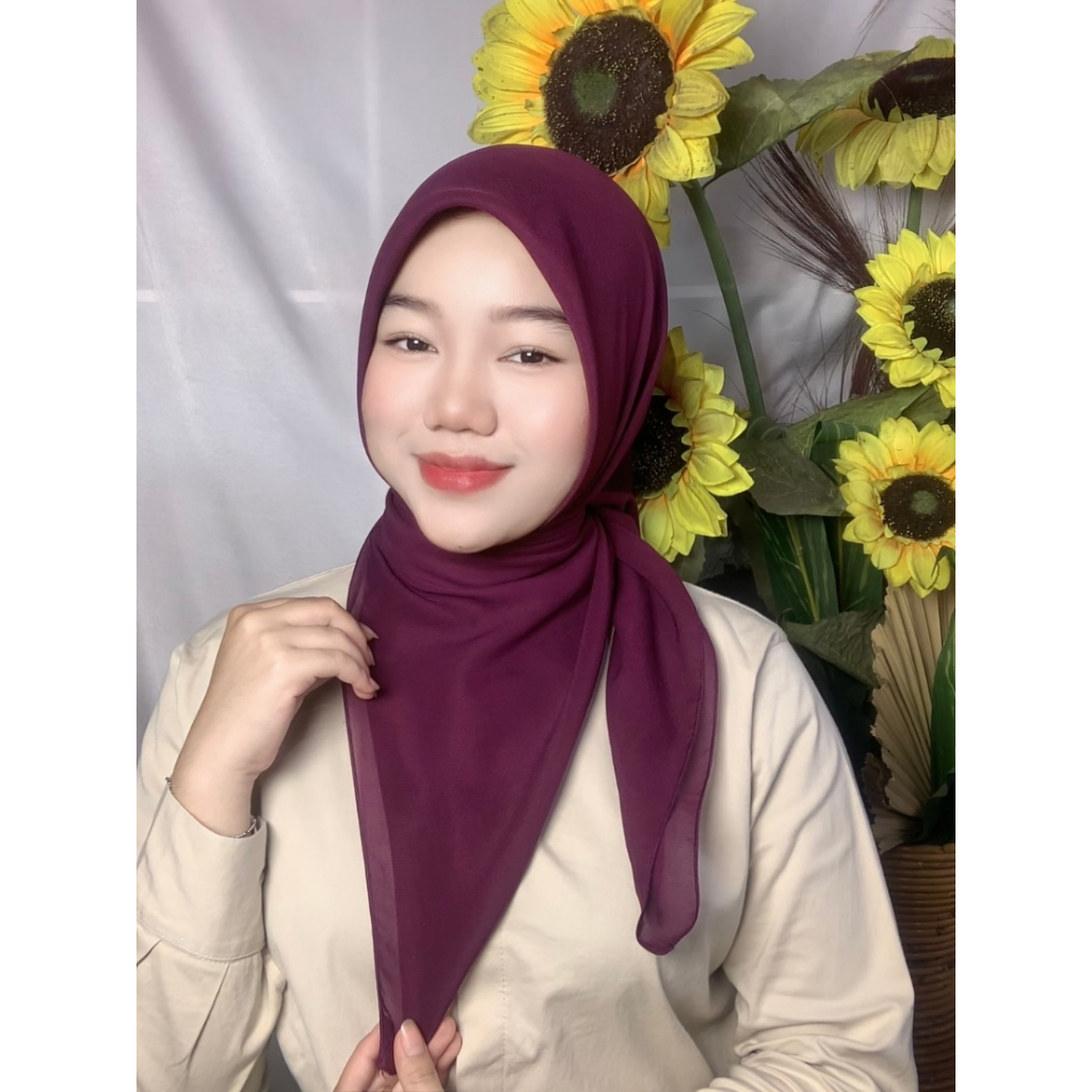 Paris Basic Premium Warna MAGENTA By AdreenaHijab