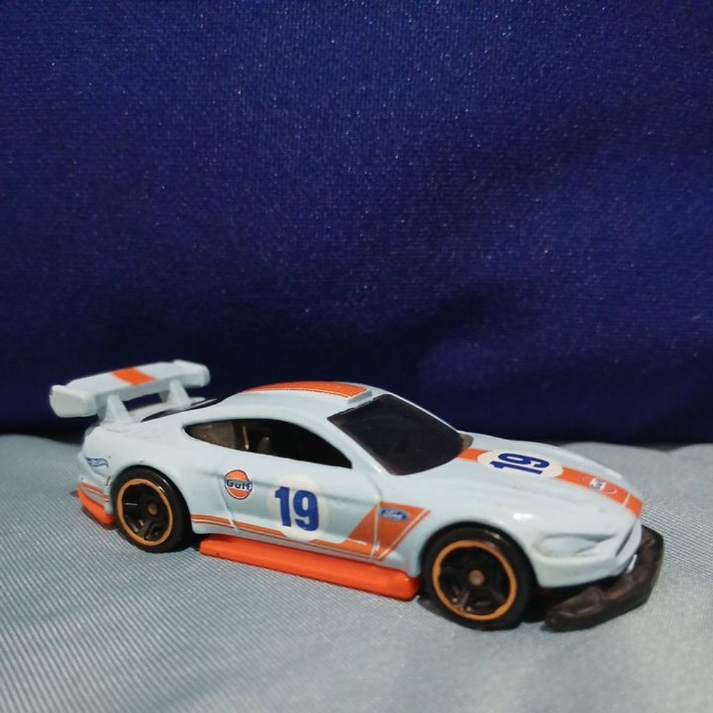 Hotwheels FORD MUSTANG GULF