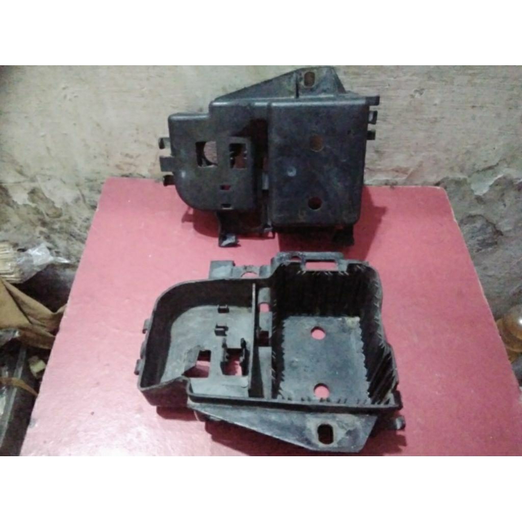 Box Aki Honda WIN Tempat Aki Honda WIN Original Copotan