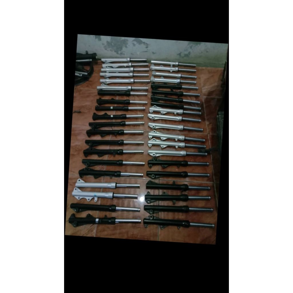 shock depan sgla jnis mtr 1 psg tigl pasang aj klik beli lalu pilih jnis mtr klu produk tdk ad silak