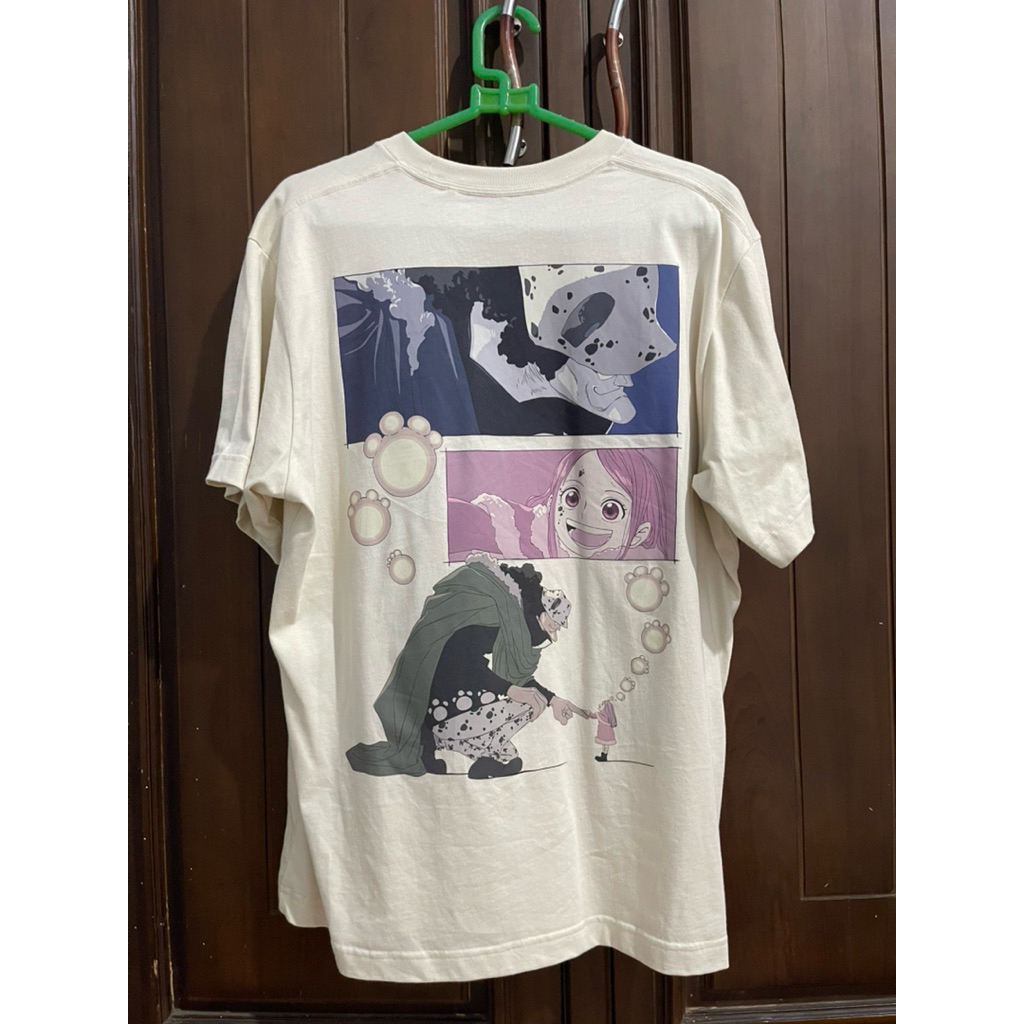 UNIQLO X ONE PIECE UT KUMA