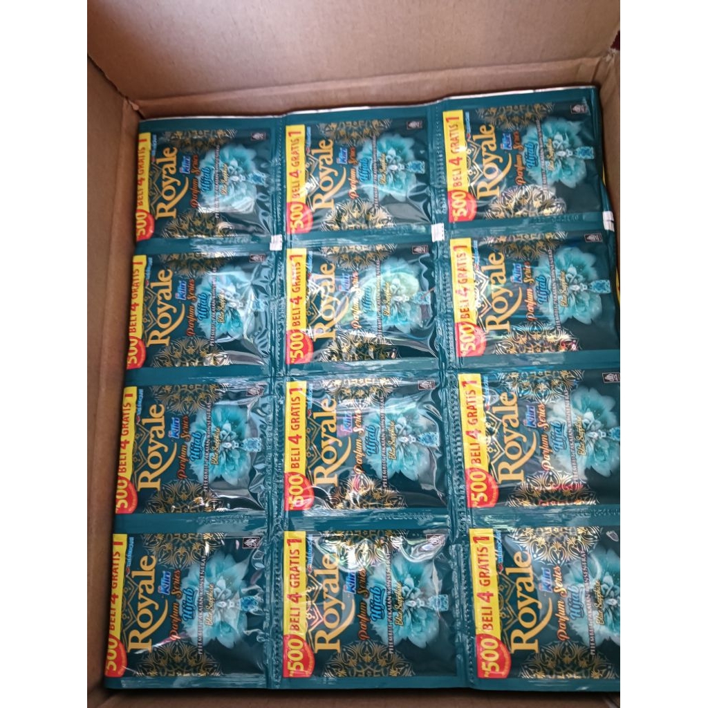 pewangi pakaian Royale