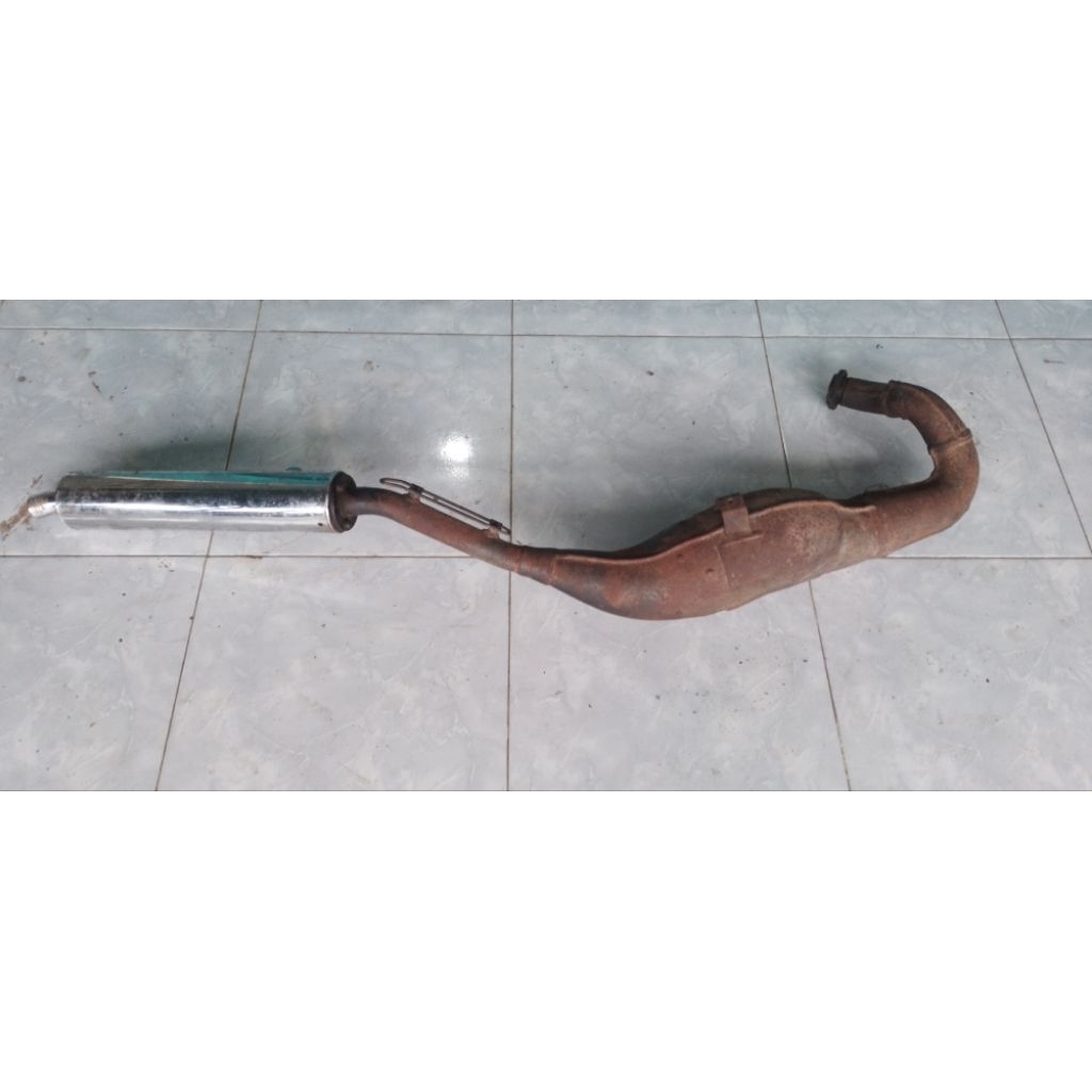 kenalpot ninja R standart katalis masih ada