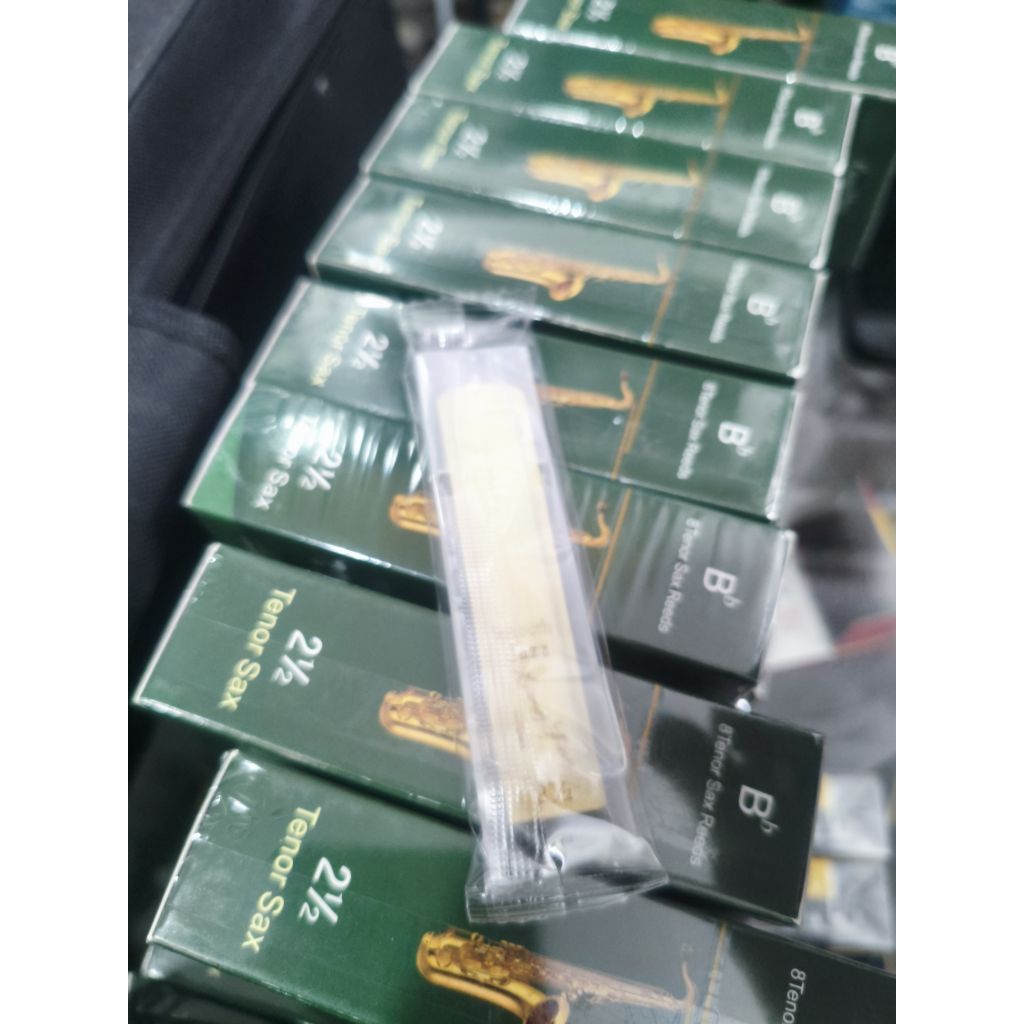 reed xiongying tenor saxophone green