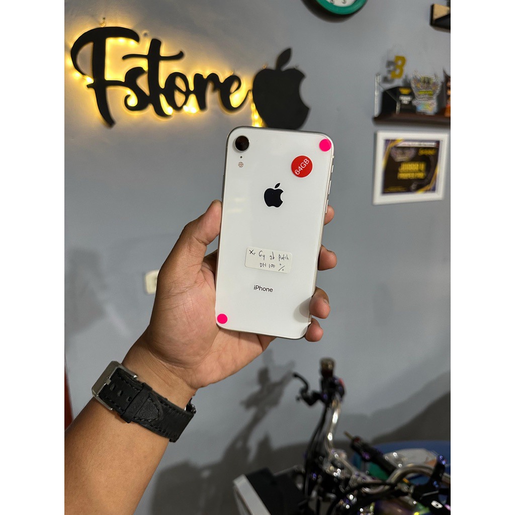 Iphone Xr  100% original second iphone FULLSET