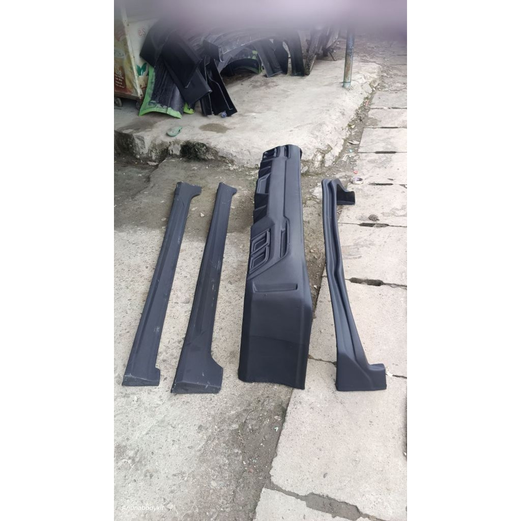 bodykit calya belakang vazoma