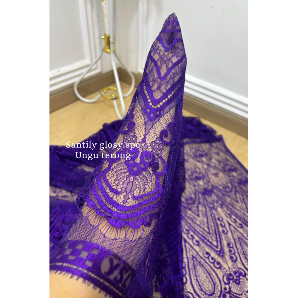 kain kebaya Santily glosy spc ungu terong / kain kebaya motif terbaru / kain kebaya ungu terong