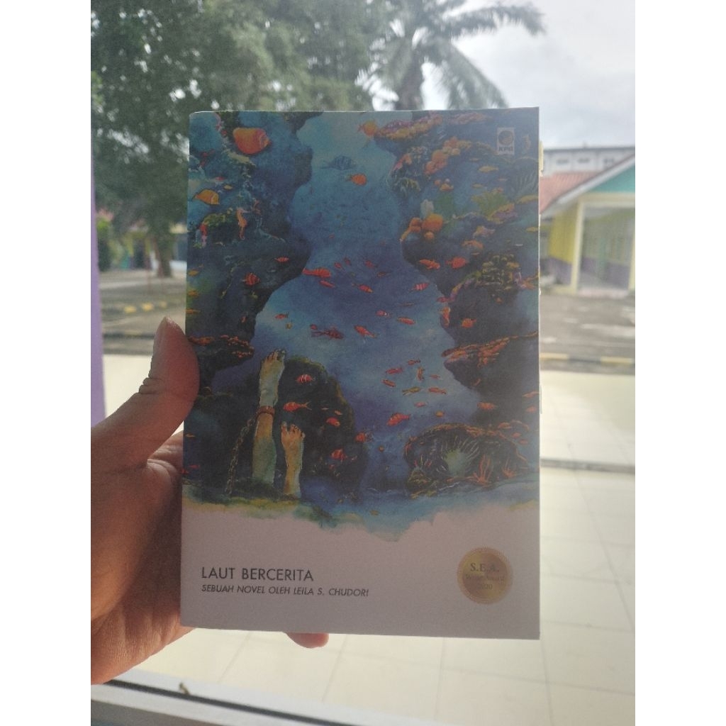 Laut Bercerita