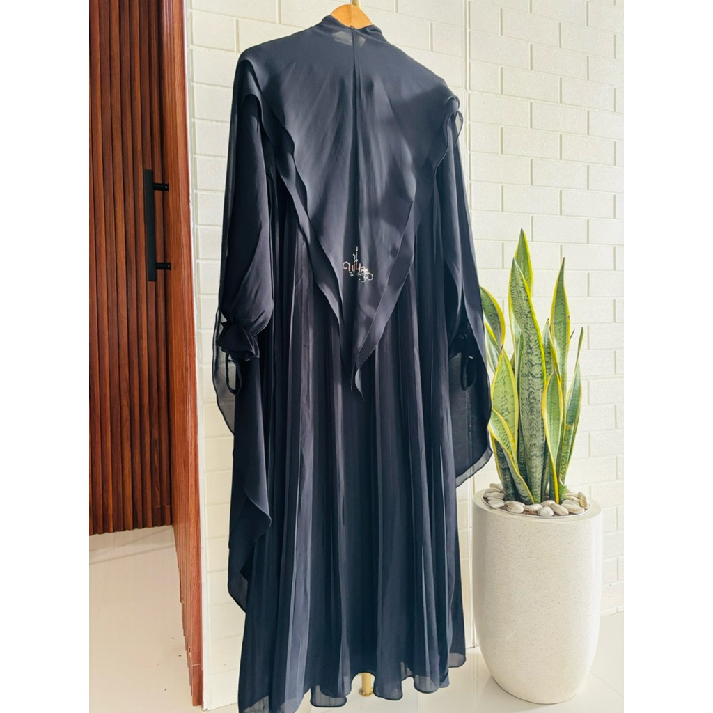 PRELOVED  ULYA HIJAB SIZE M