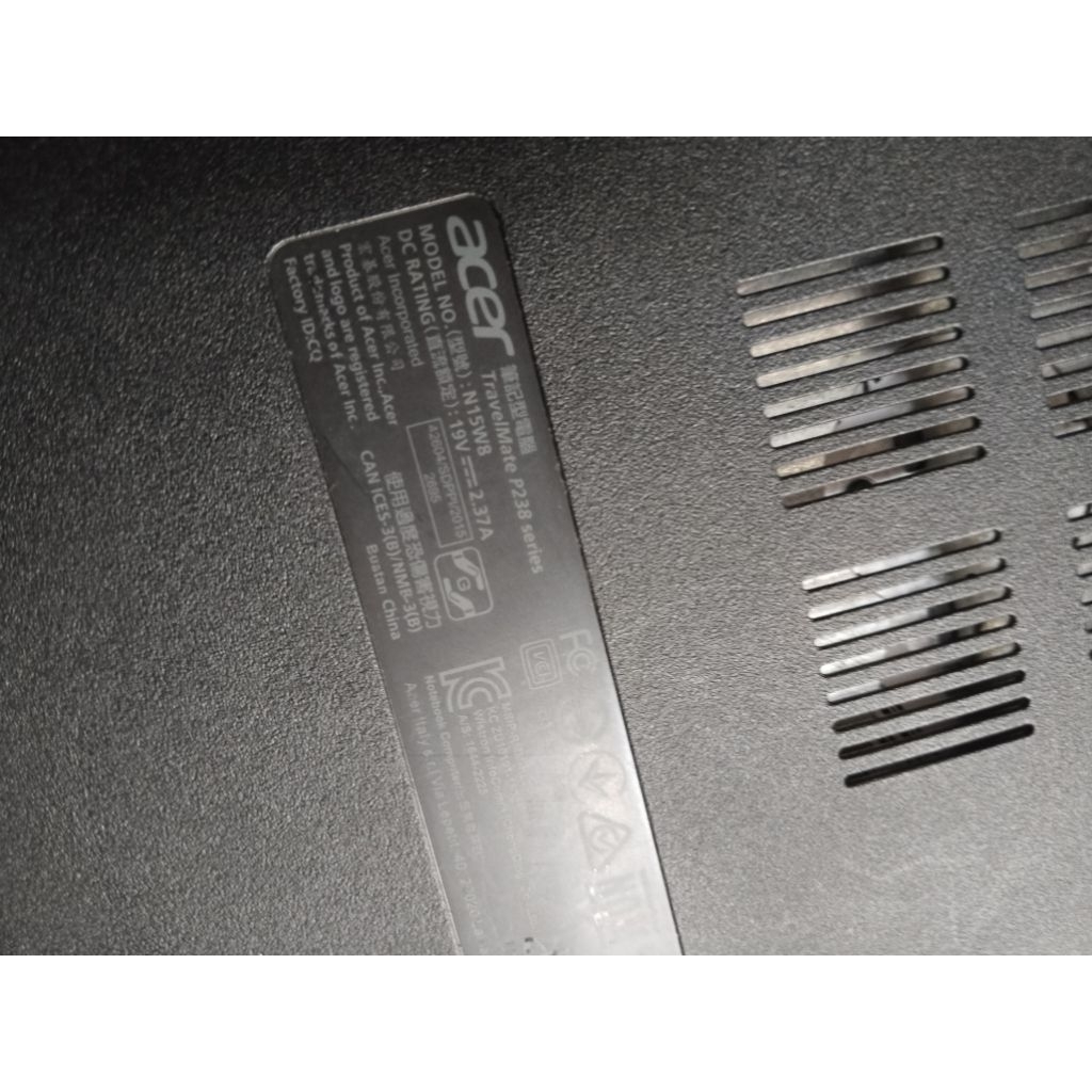 casing acer travelmate p238