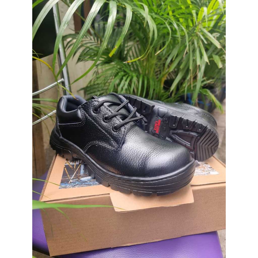 King Safety Shoes
