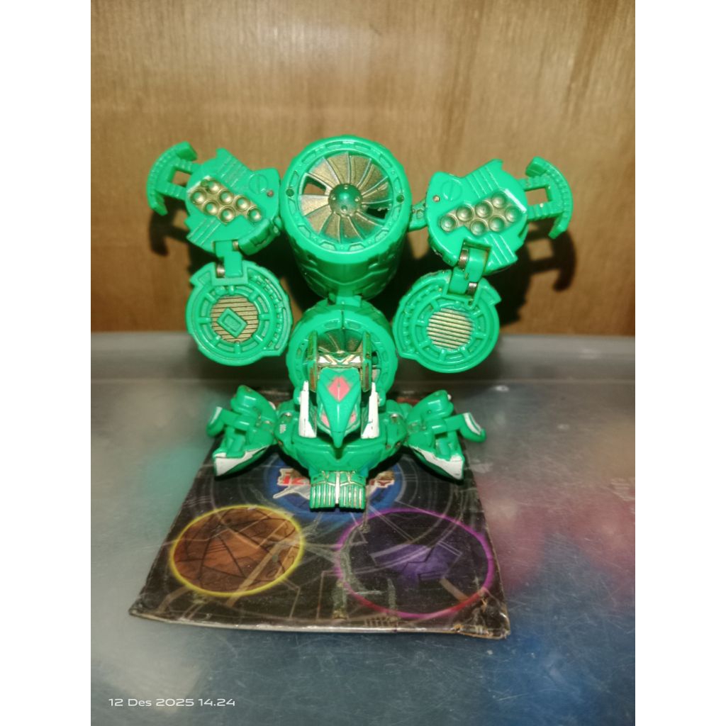 Bakugan Ventus Plitheon + Battle Gear [Minus]