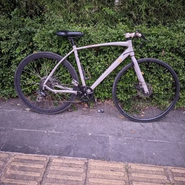 Hybrid Elment FRC 52