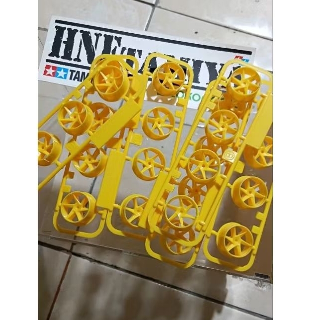 Velg medium original tamiya spiral