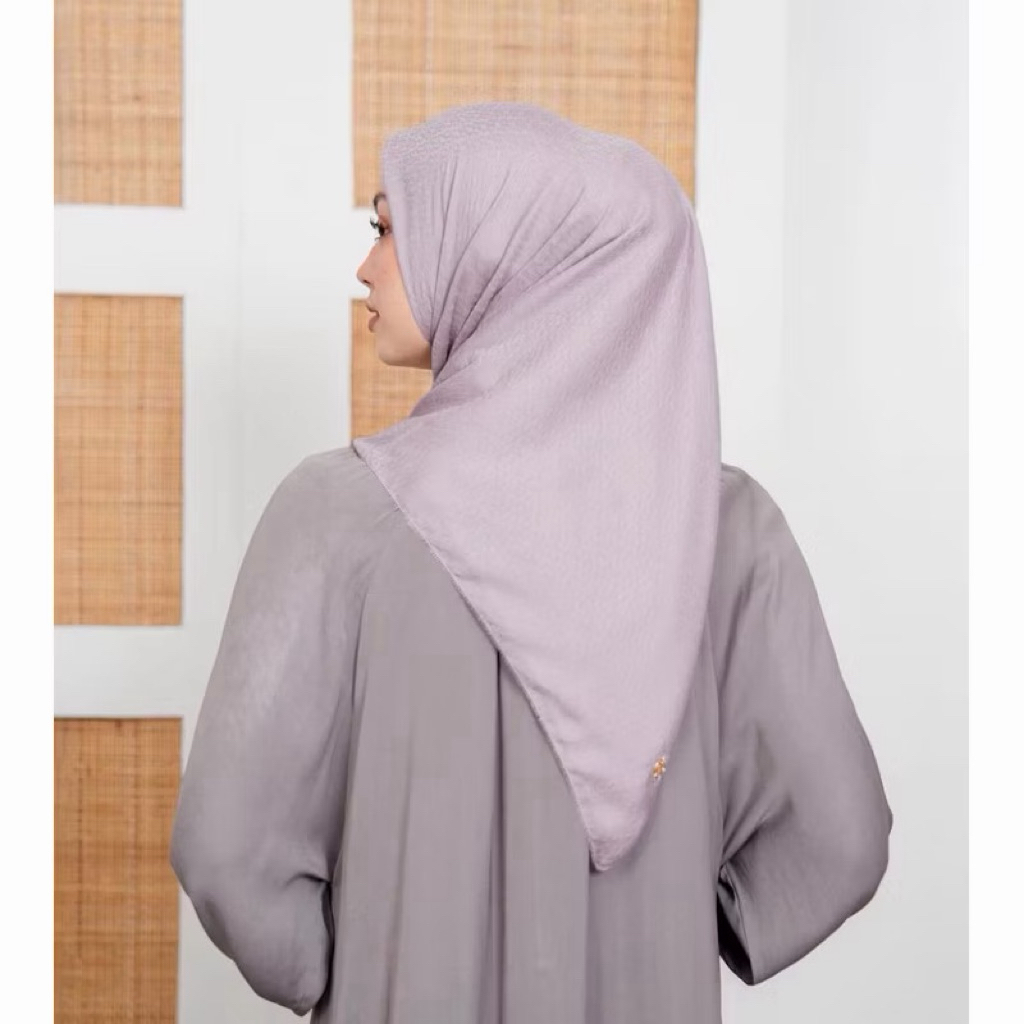 HL Signature Emboss Voal Scarf By Heaven Lights LILAC