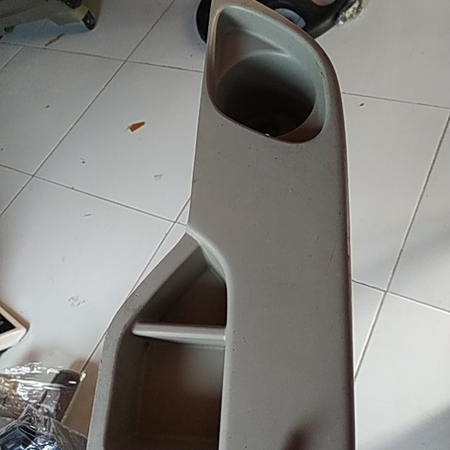 S0000177 TEMPAT BOTOL ERTIGA JOK BELAKANG