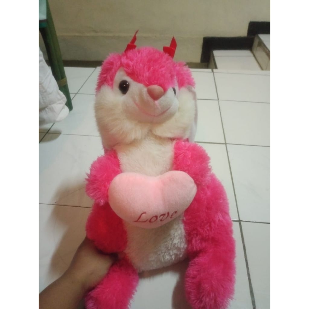 Preloved Boneka Kelinci Ukuran Besar