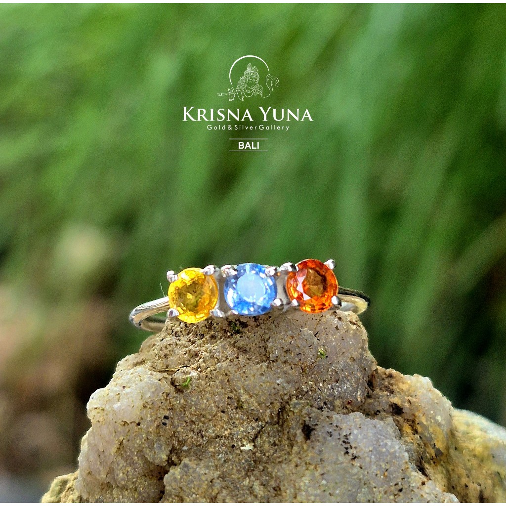 Natural Srilankan Sapphire Ring