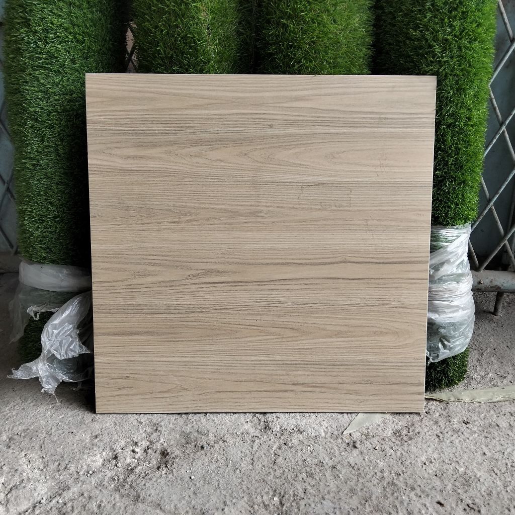 keramik cutting lantai 50x50 urat kayu (matt-doff)/ keramik urat kayu/ keramik tangga/ keramik teras