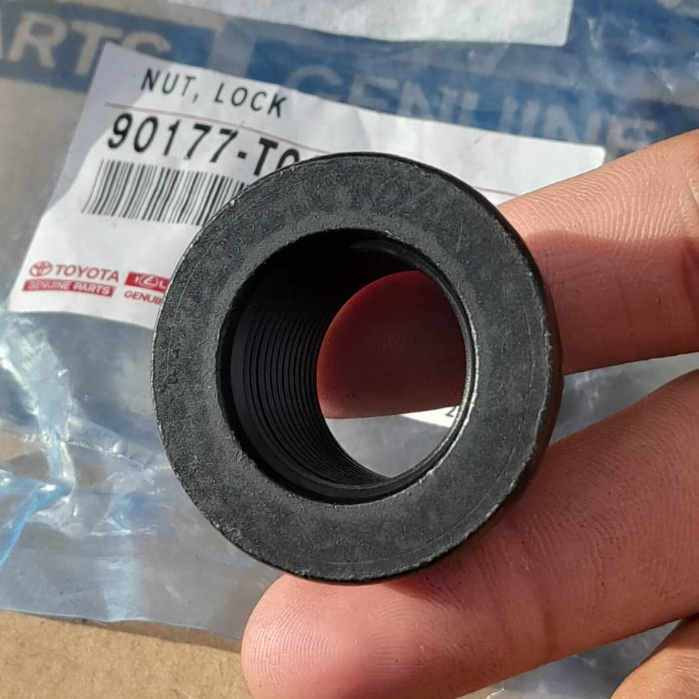 Mur Roda depan/Nut Lock Alphard, Camry, Altis, Vios 90177 T0017 Original Toyota