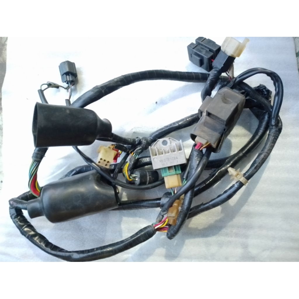 kabel body Vario 110 karbu kvb original second asli bekas