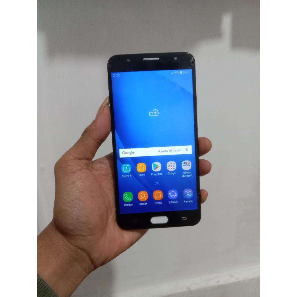 HP SEKEN SAMSUNG j7 PRIME 3/32 gb ram ORI 5 INCH LAYAR BESAR