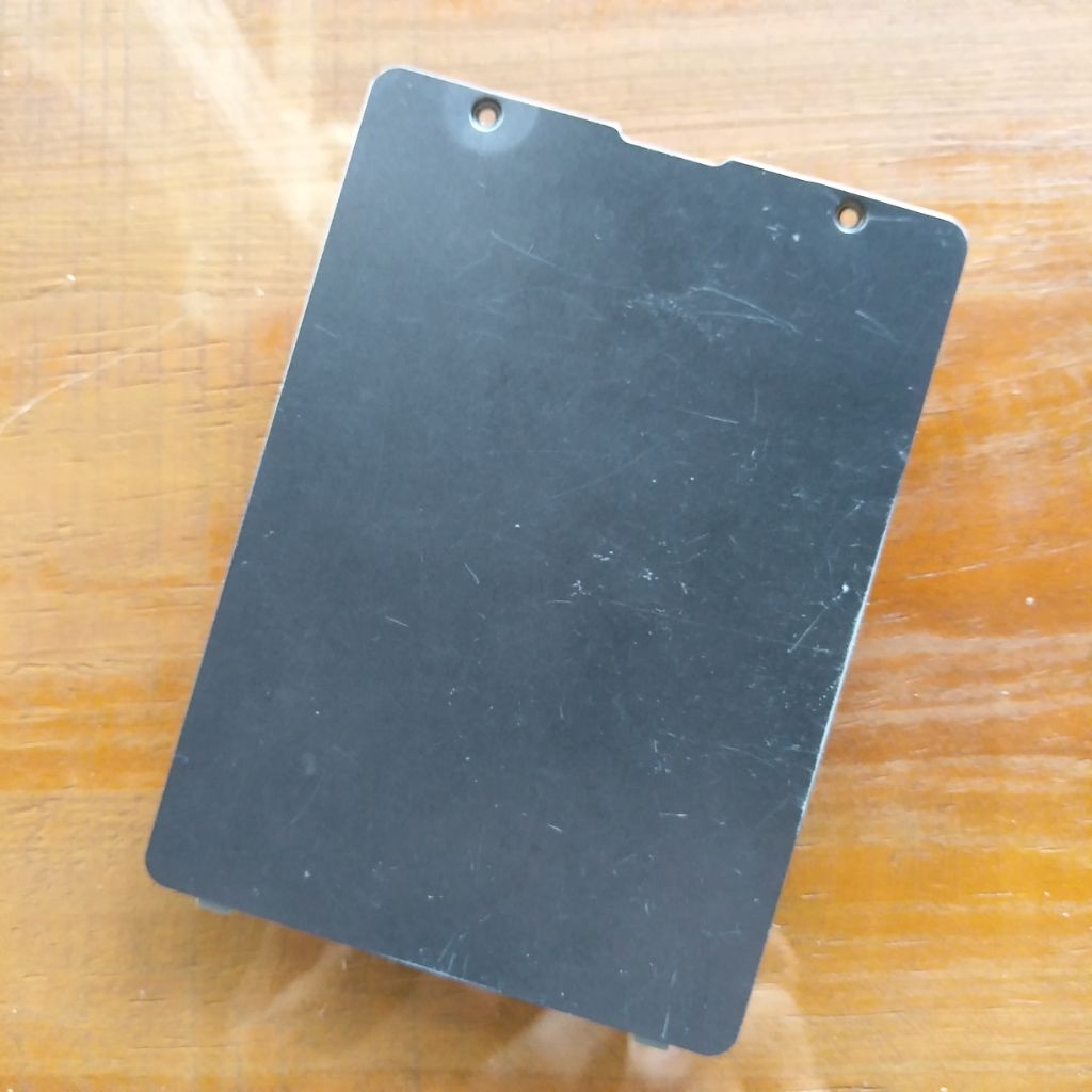 tutup SSD laptop Axioo mybook 14F