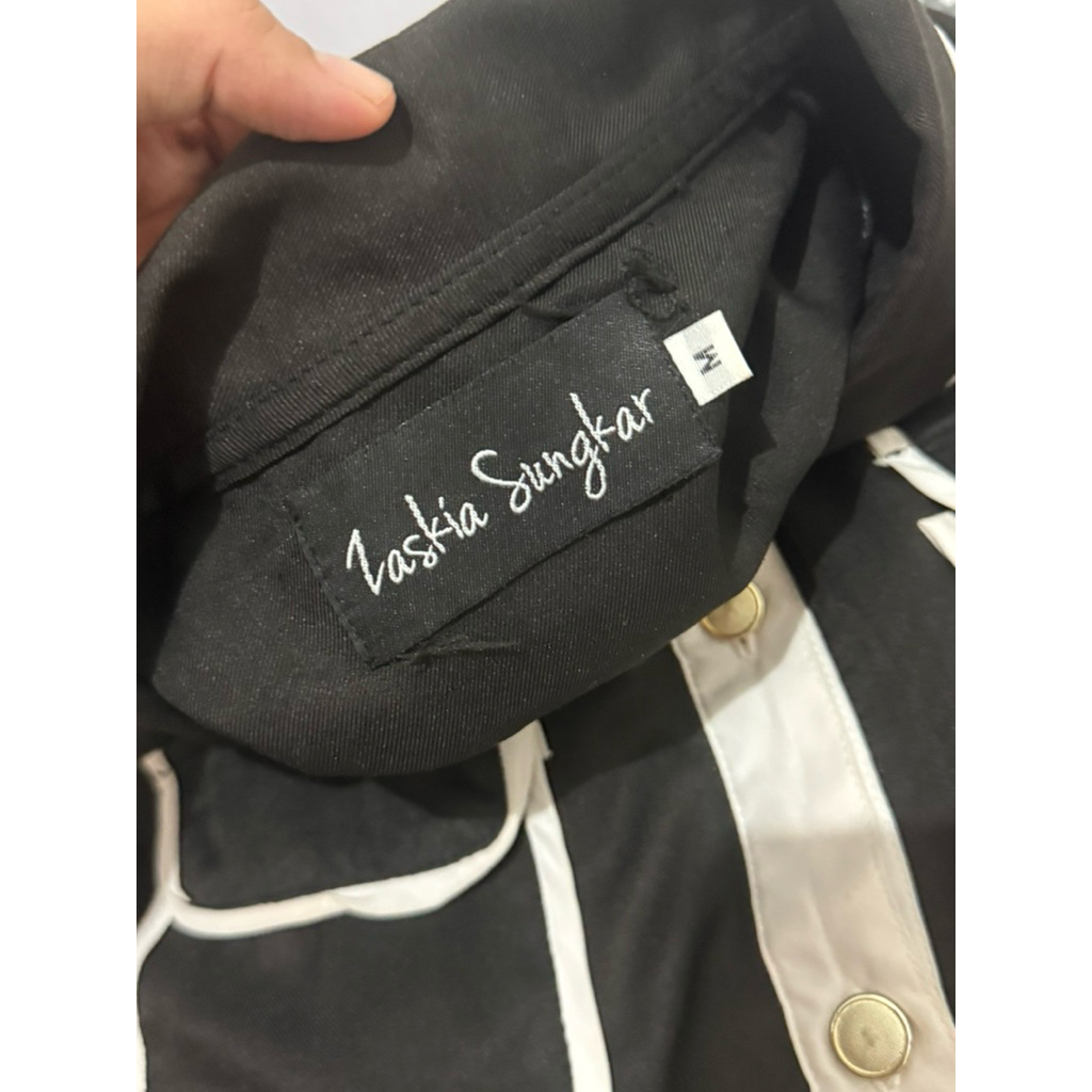 One Set Zaskia Sungkar