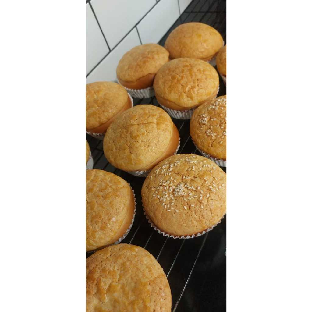 SOURDOUGH BOLO BUN - YESS EGGS, BUTTER, SUGAR, MILK