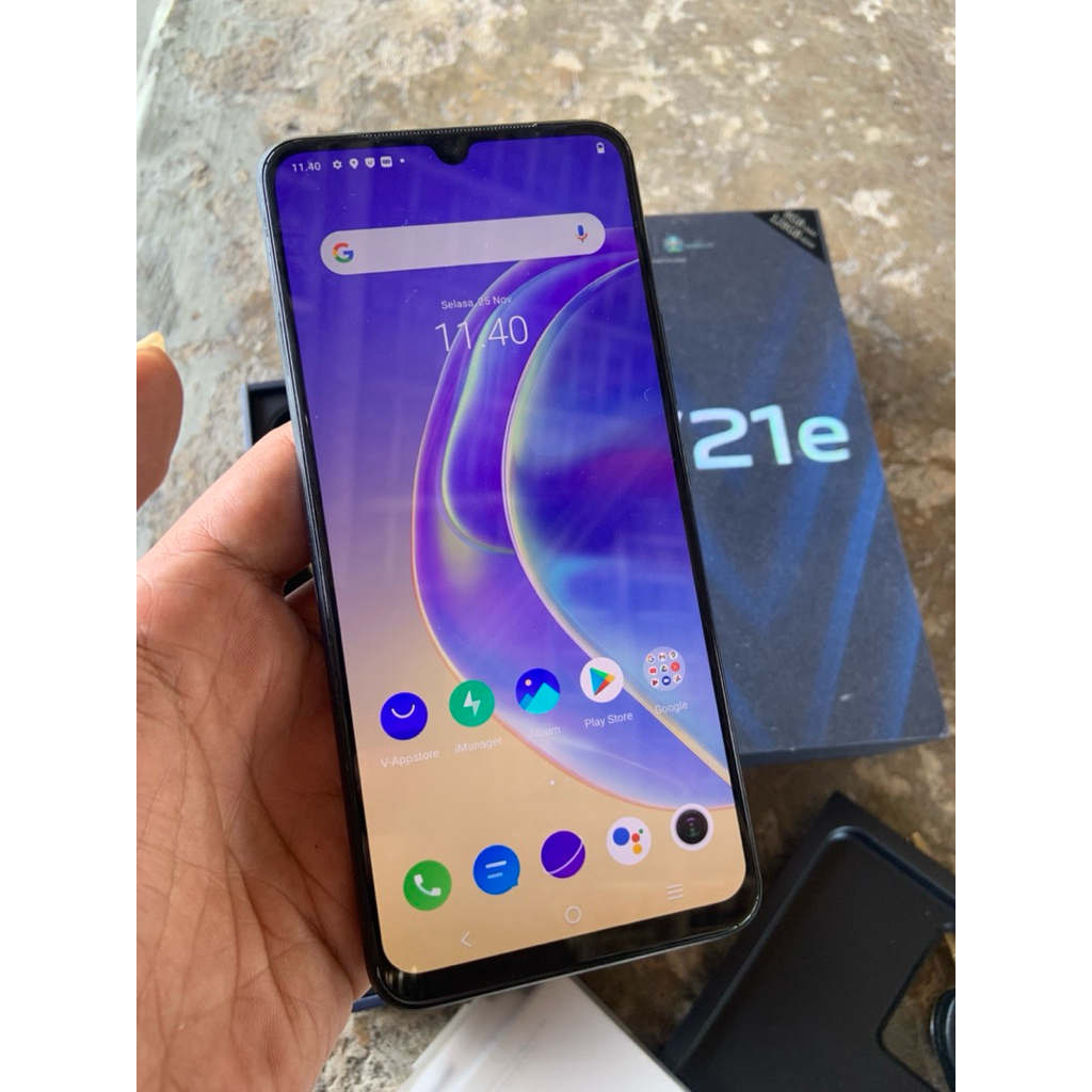Vivo V21e Ram 8+4/128gb amoled sidik jari dilayar fungsi no minus