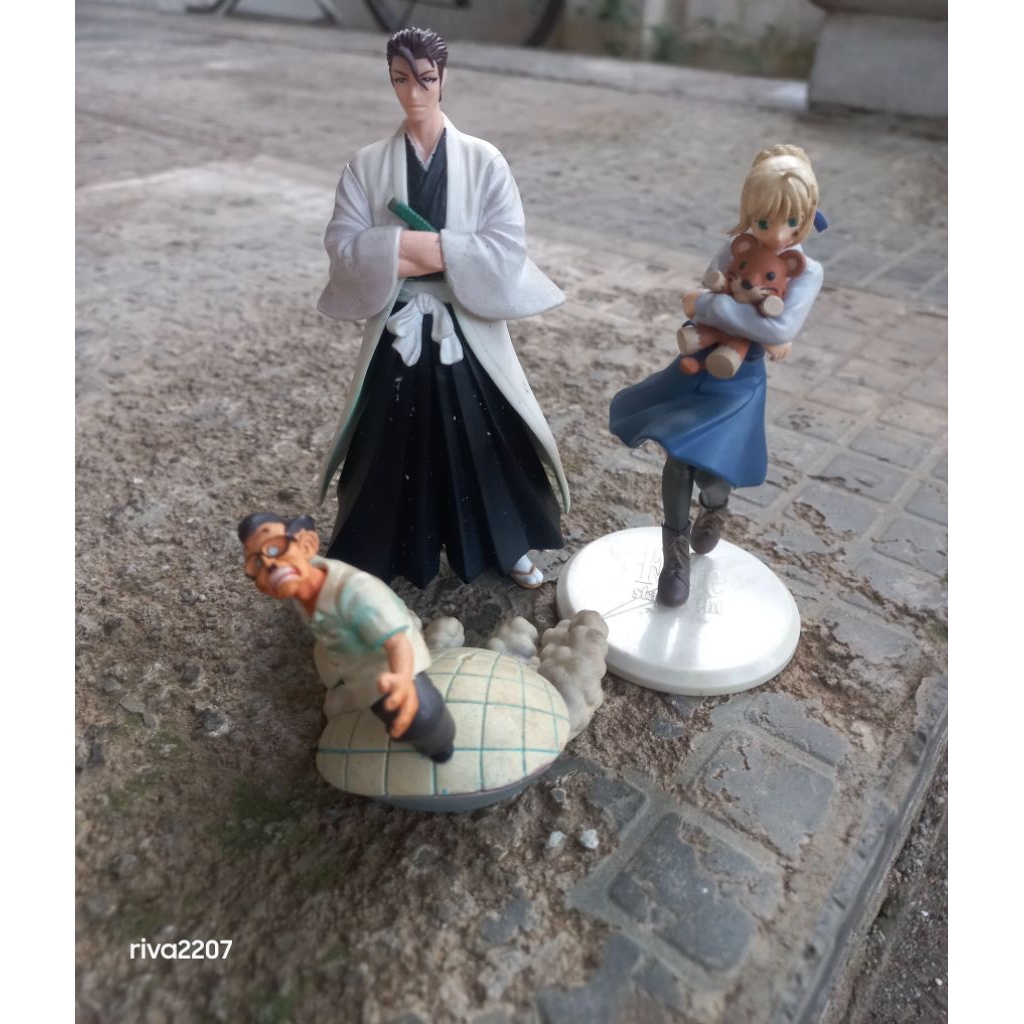 figure aizen bleach - figure dragon ball dr brief - kyou hobby