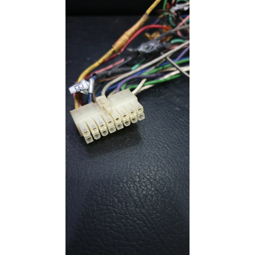 soket listrik head unit mobil AVIX 16 pin AXDPS63