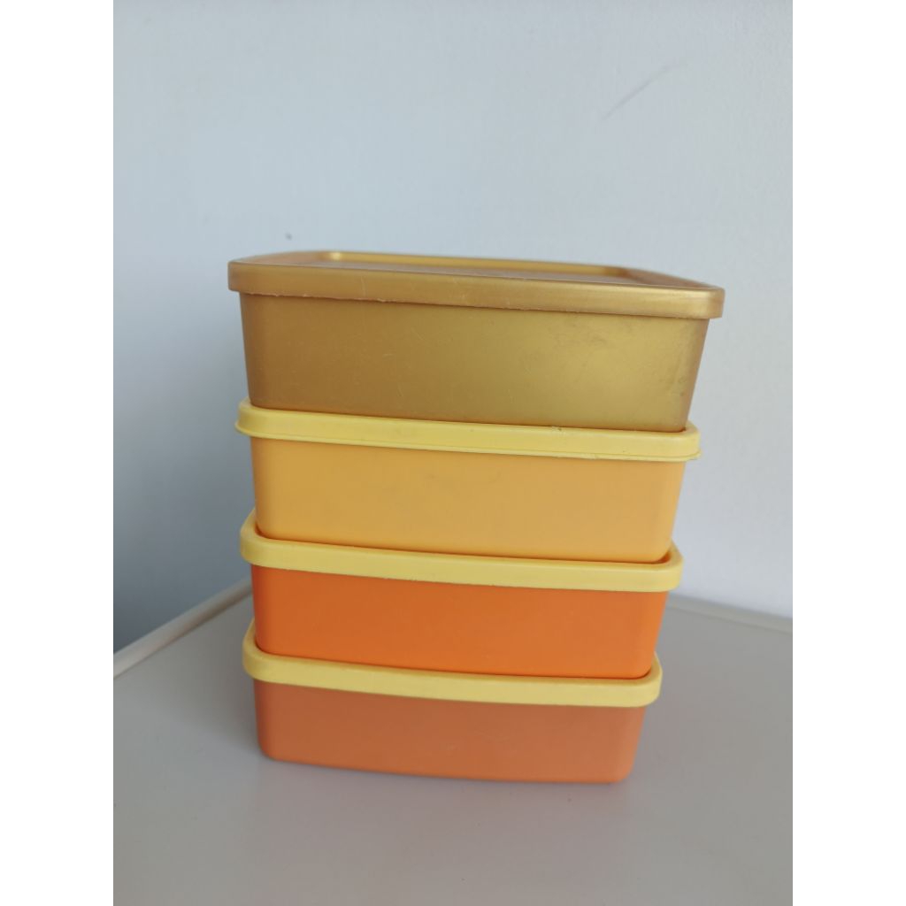 LSA Tupperware
