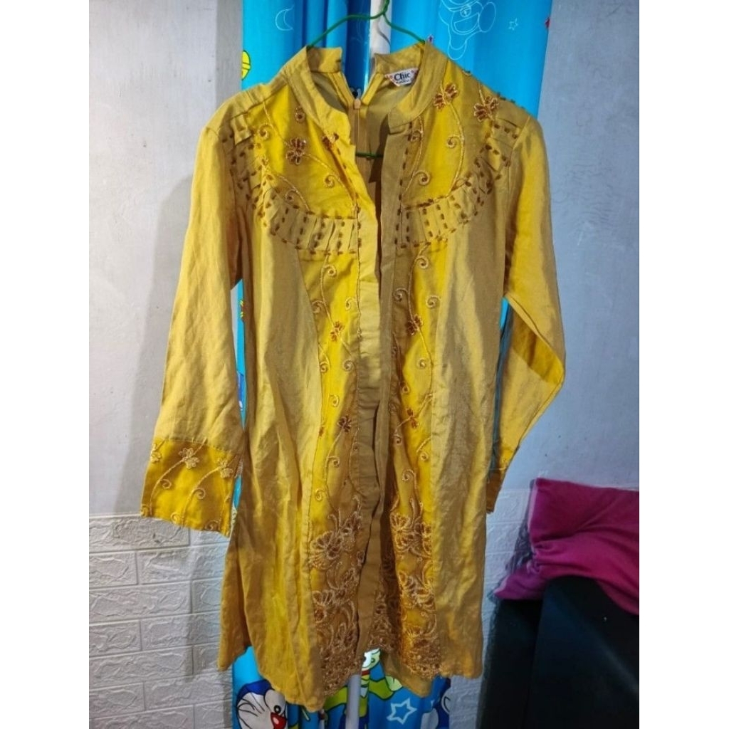 preloved atasan kuning mustard