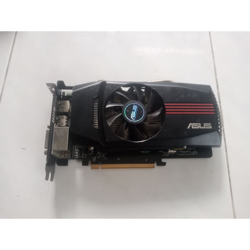 VGA Minus tidak Tampil Seri HD 7700