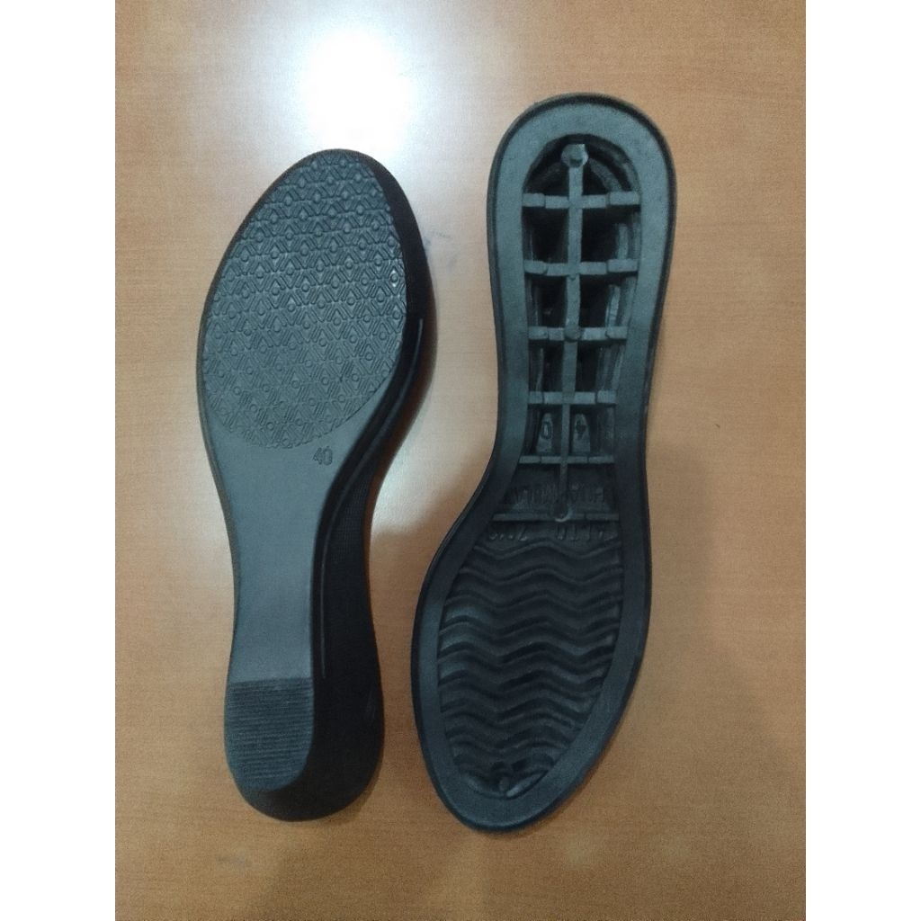 Sol sandal sepatu wanita