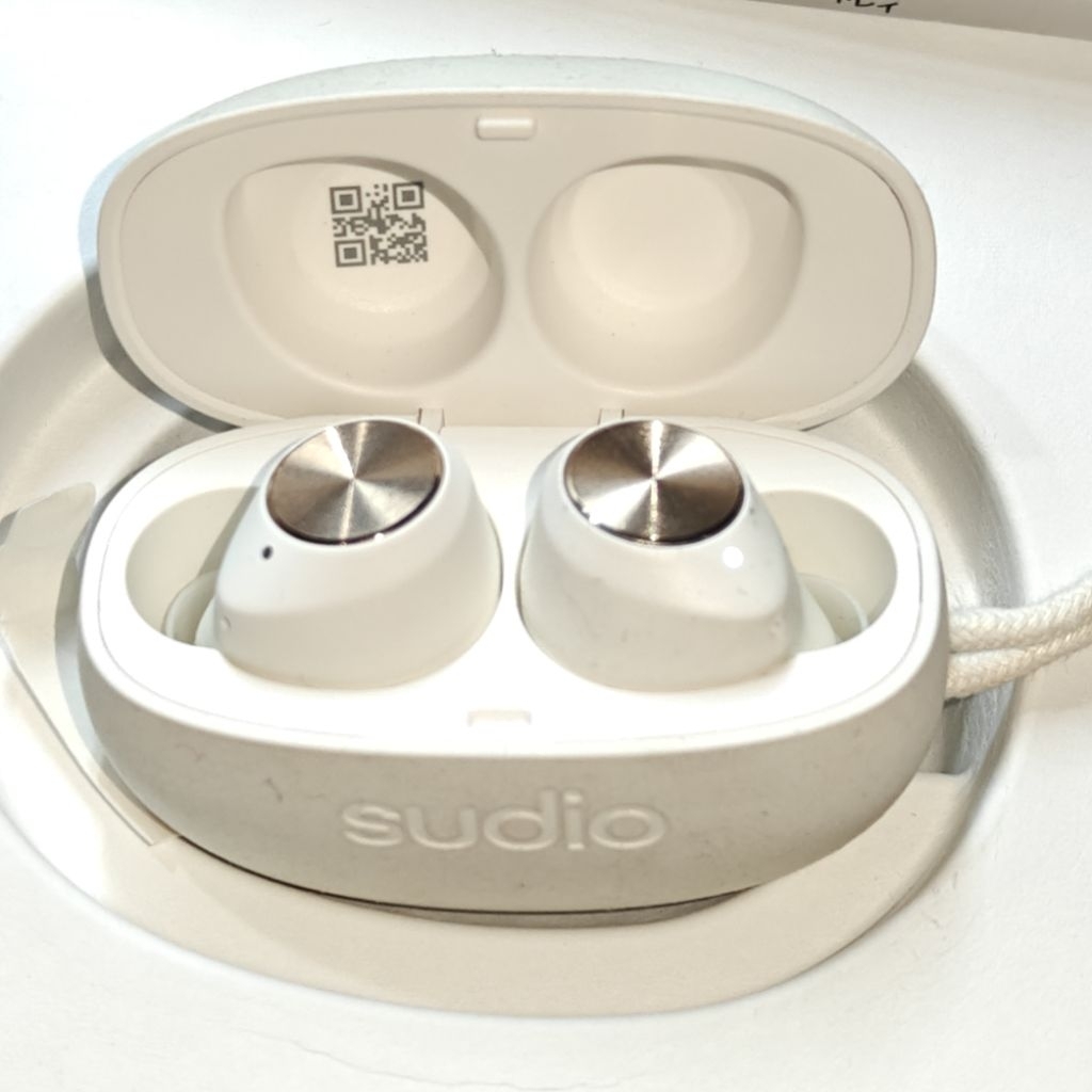 TWS IEM EARPHONE SUDIO T2 WHITE ANC 