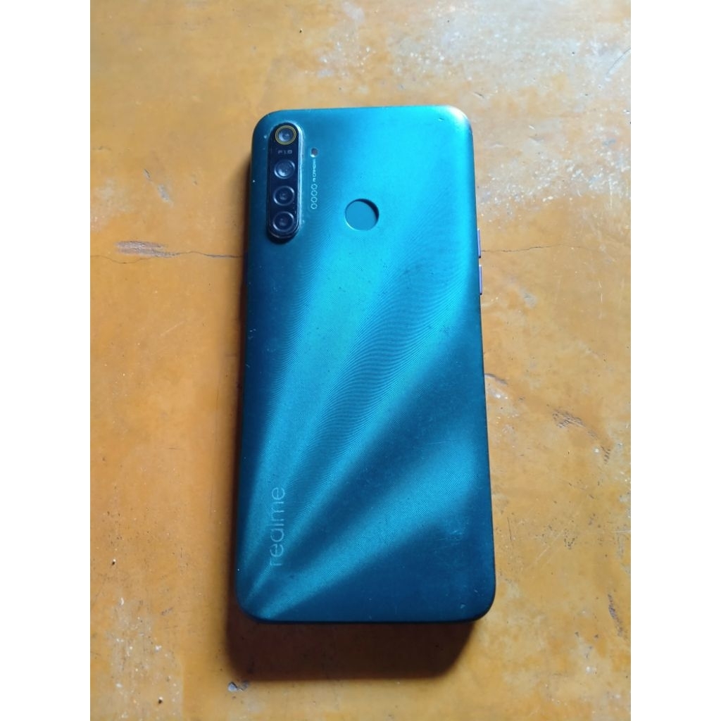 realme 5i matot