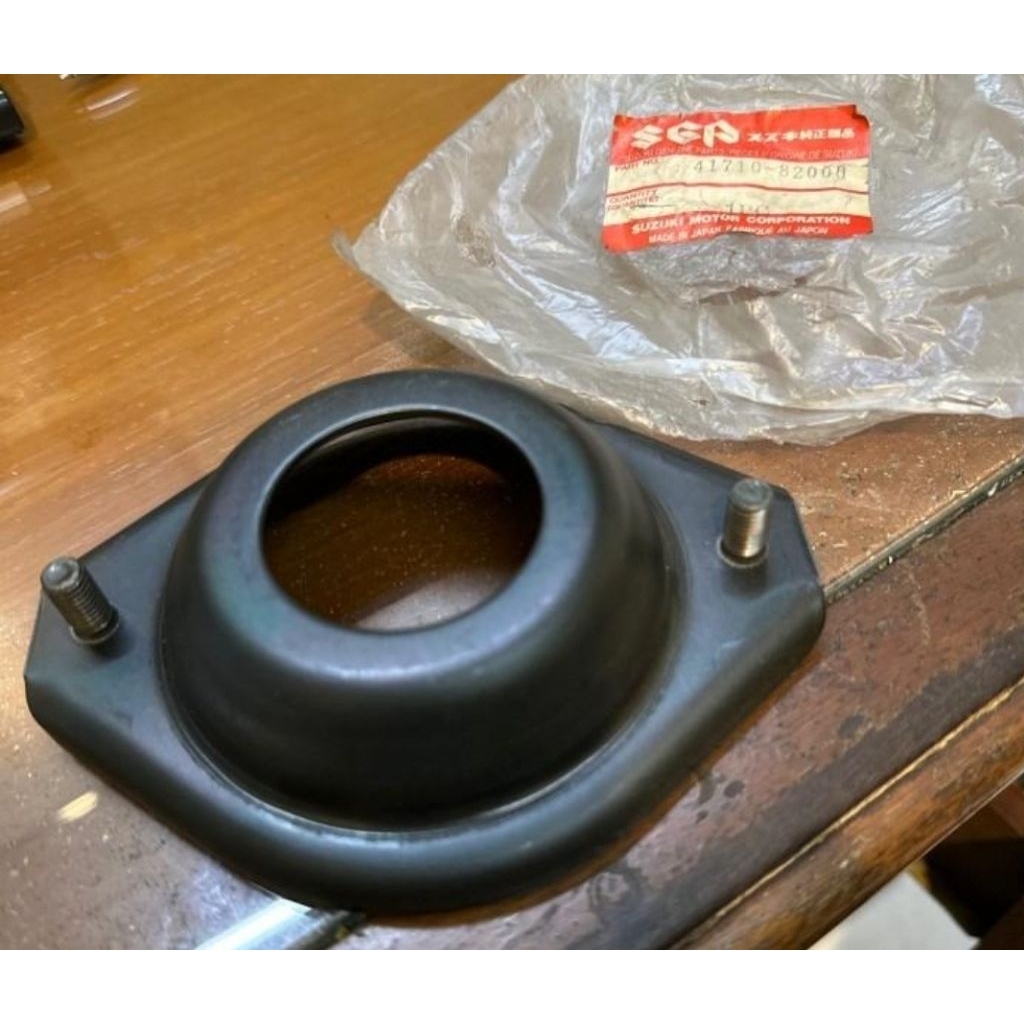 SGP 41710-82000 support front strut Suzuki Forsa